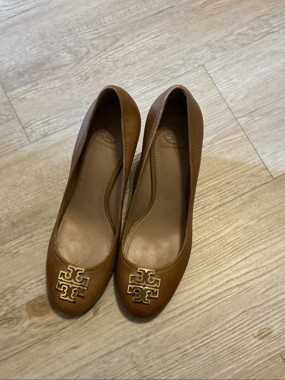 Tory Burch Brown Leather Ballet Flats with Gold Logo Emblem